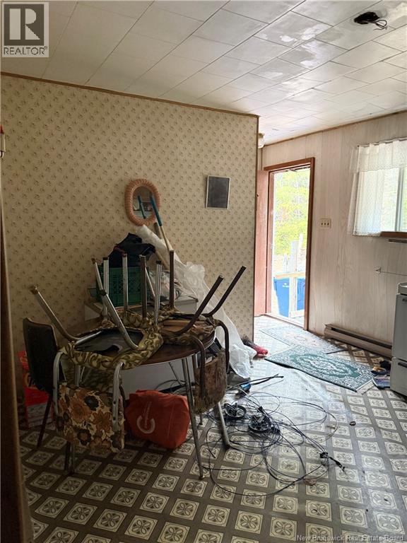 373 Howard Road Property Photo 8