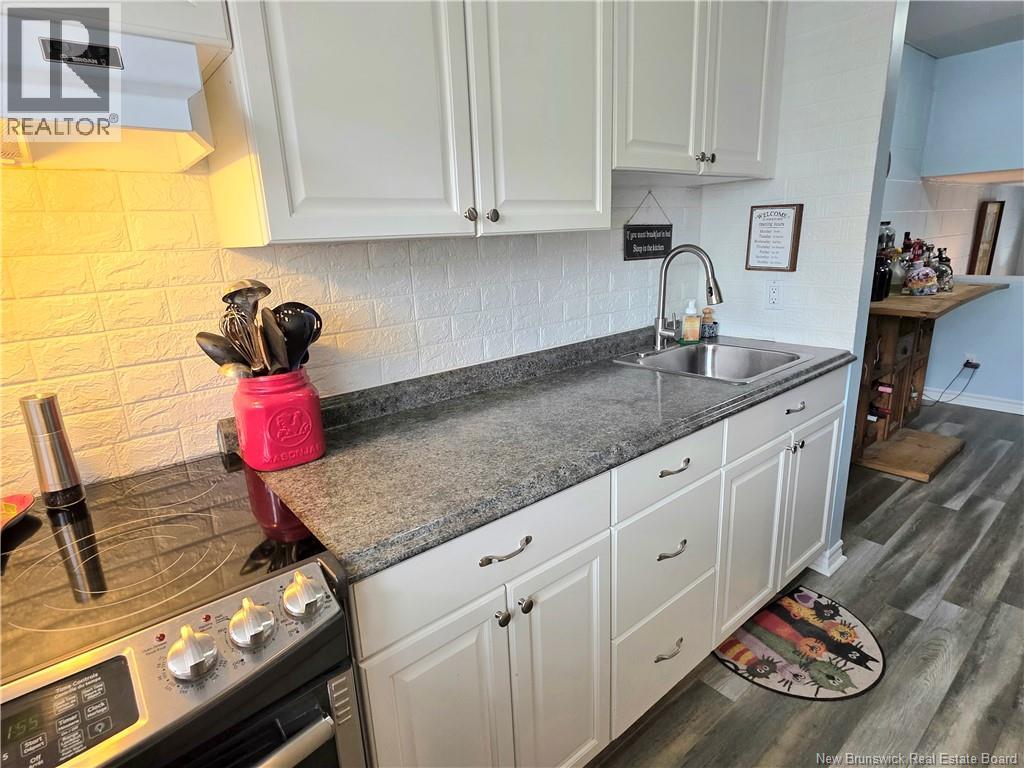 24 Suffolk Unit# 13 Property Photo 10