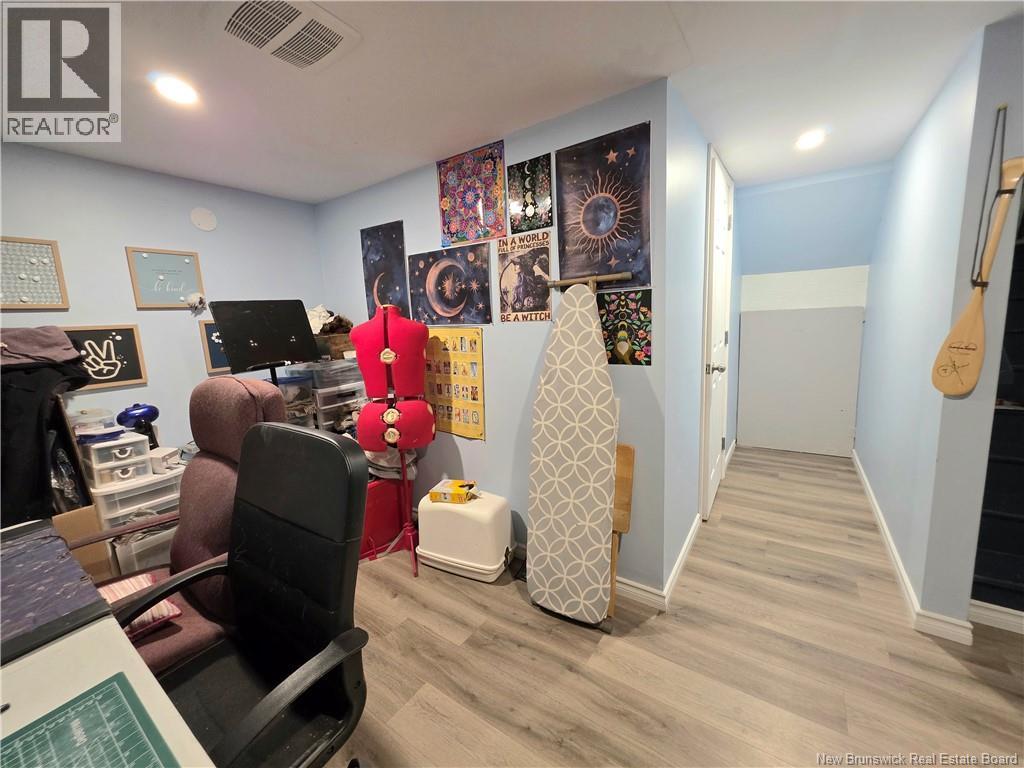 24 Suffolk Unit# 13 Property Photo 29