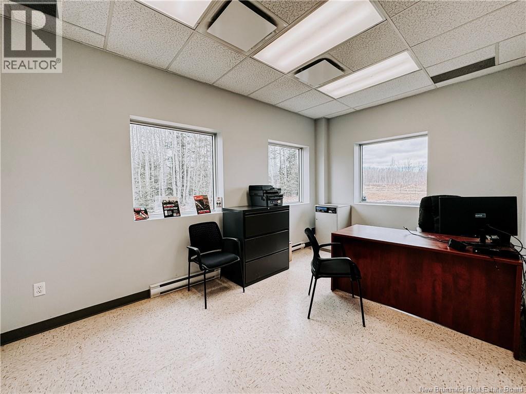 8 Galloway Street Property Photo 9