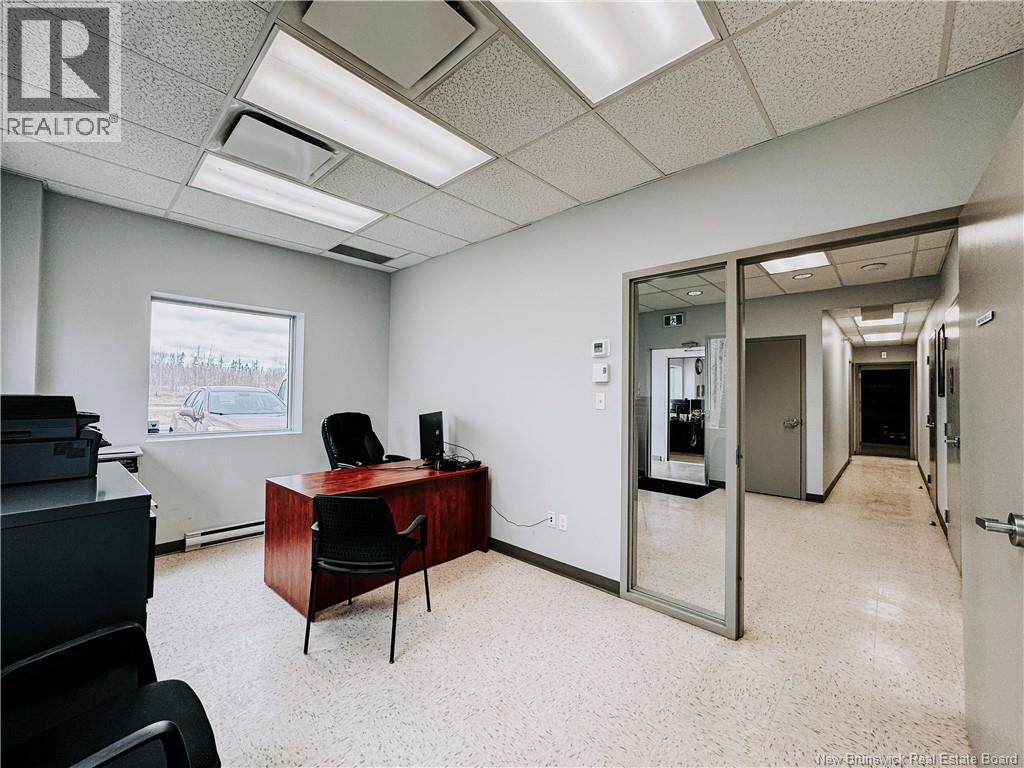 8 Galloway Street Property Photo 11