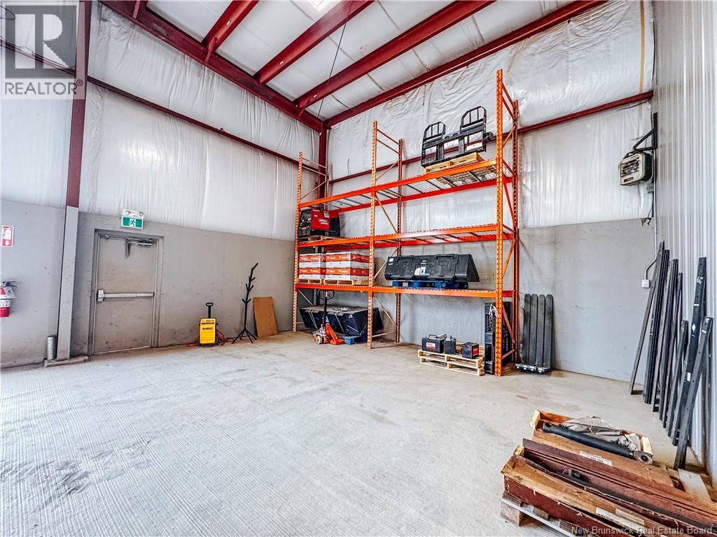 8 Galloway Street Property Photo 24