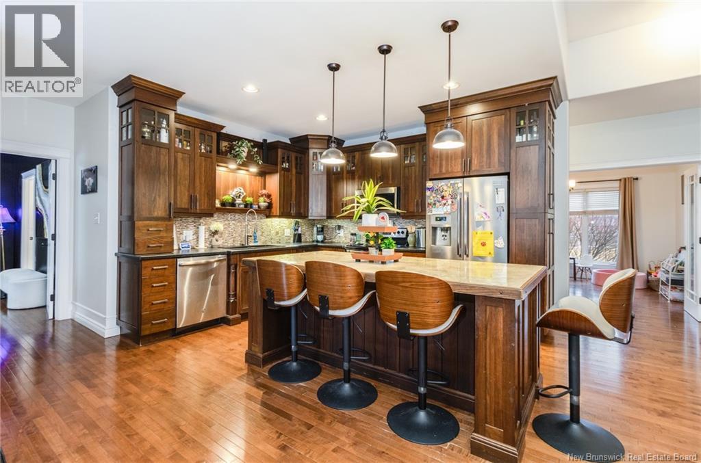 11 Mitchell Wayne Property Photo 10