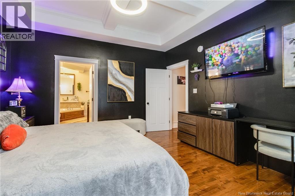 11 Mitchell Wayne Property Photo 24