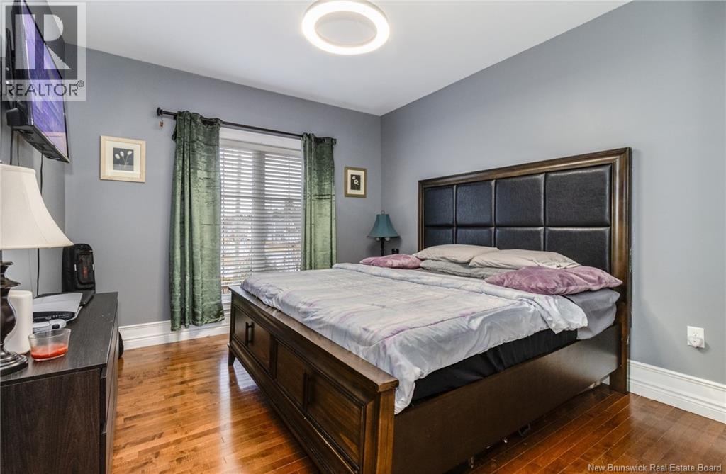 11 Mitchell Wayne Property Photo 35
