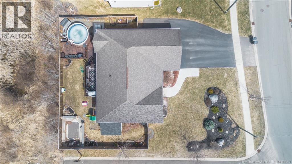 11 Mitchell Wayne Property Photo 49