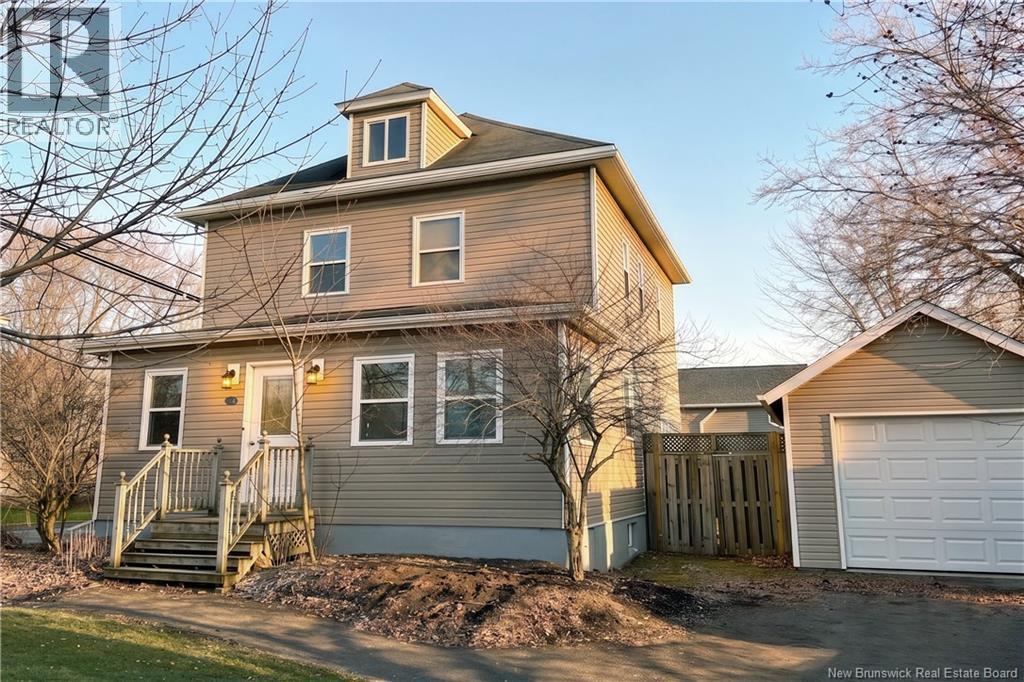 114 Pleasant Street Property Photo 1