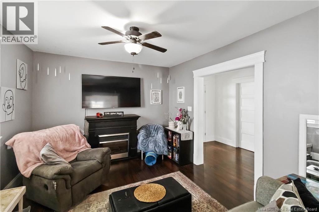 114 Pleasant Street Property Photo 8