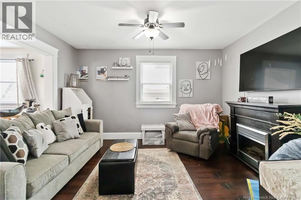 114 Pleasant Street Property Photo 11