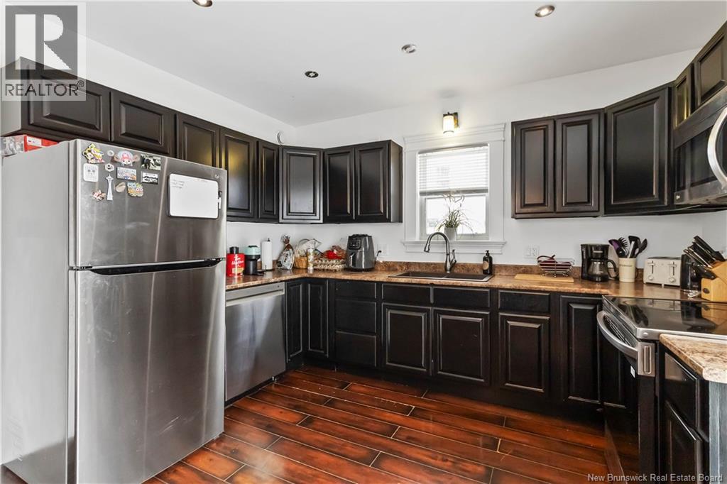 114 Pleasant Street Property Photo 15
