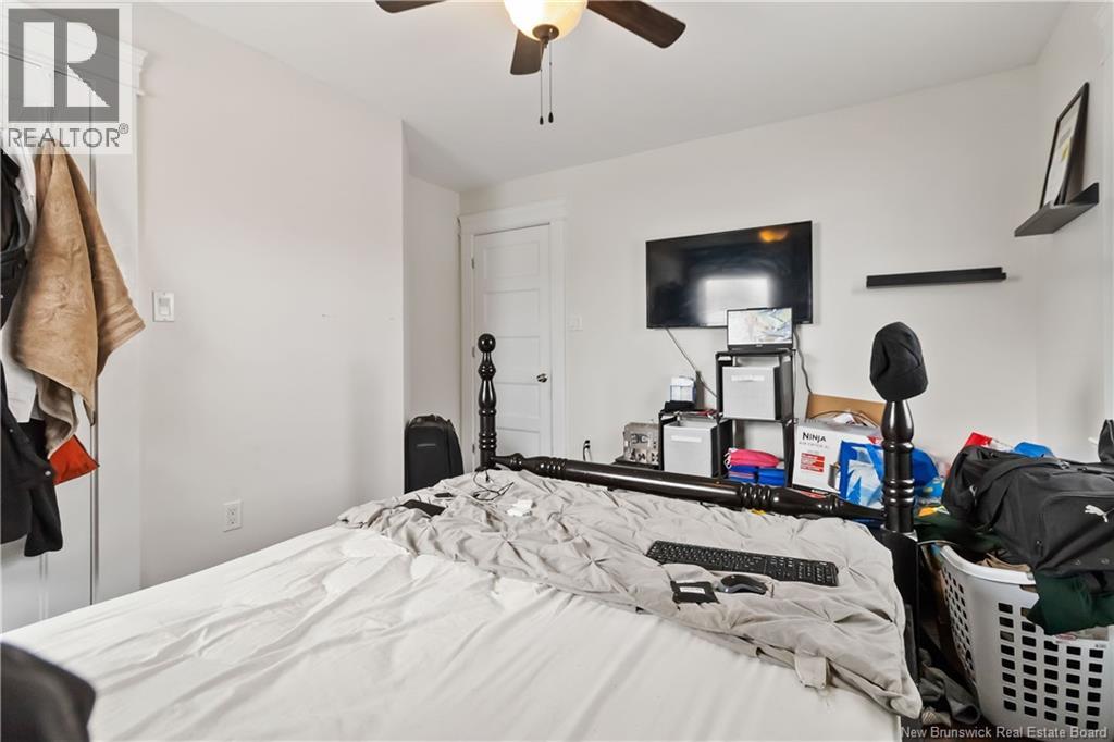 114 Pleasant Street Property Photo 25