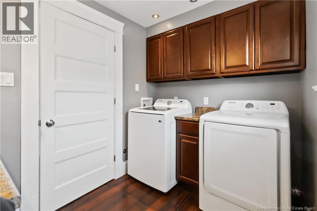 114 Pleasant Street Property Photo 28