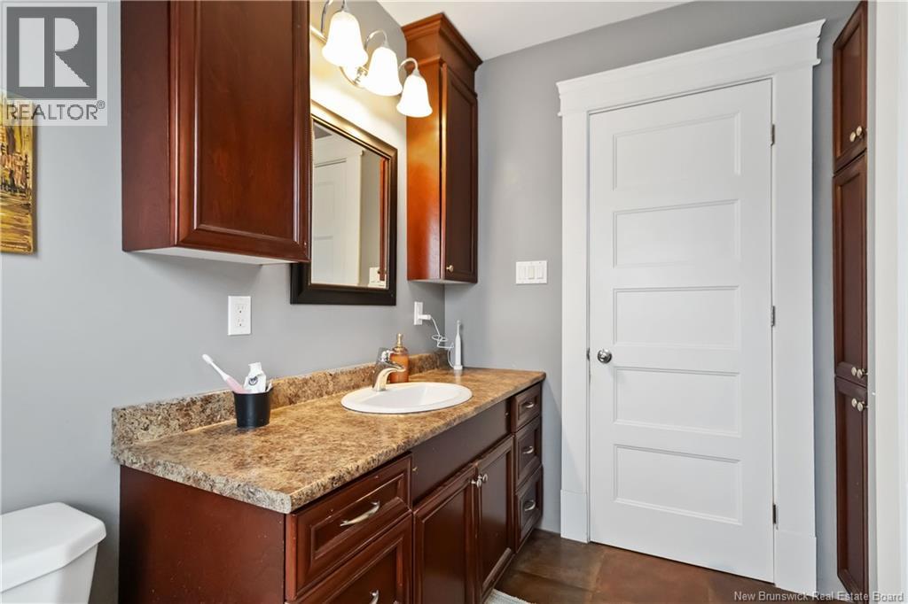 114 Pleasant Street Property Photo 34