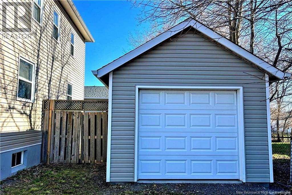 114 Pleasant Street Property Photo 40