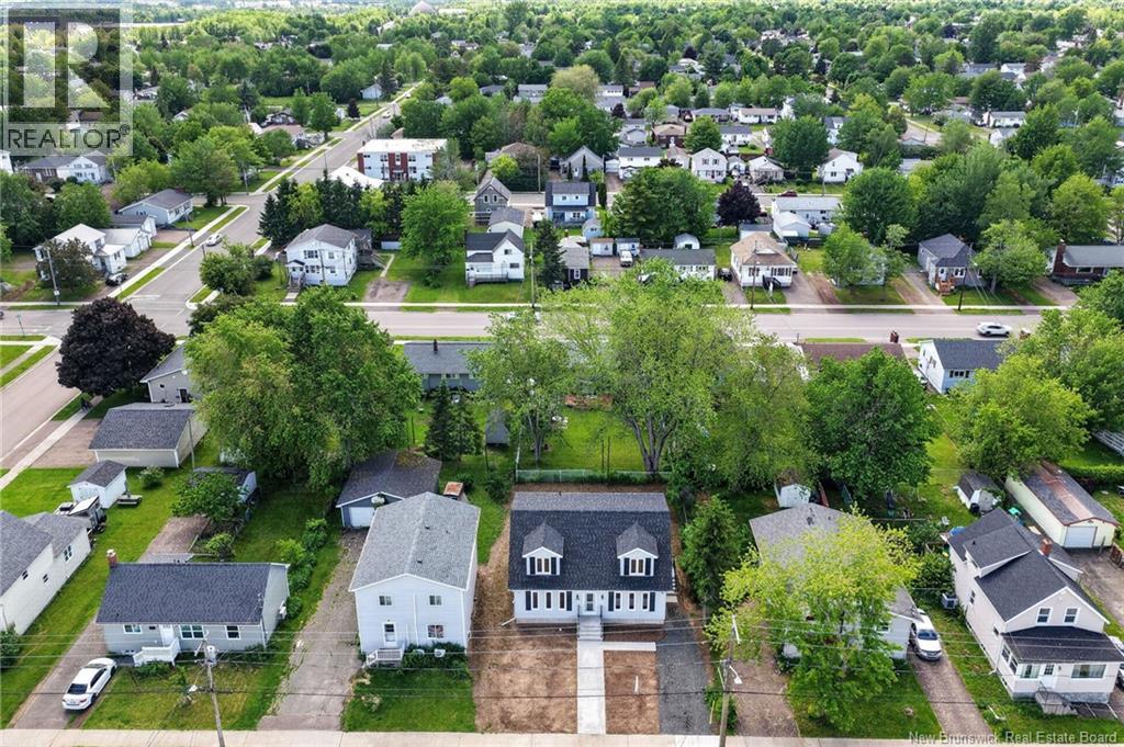 134 Waverley Street Property Photo 8