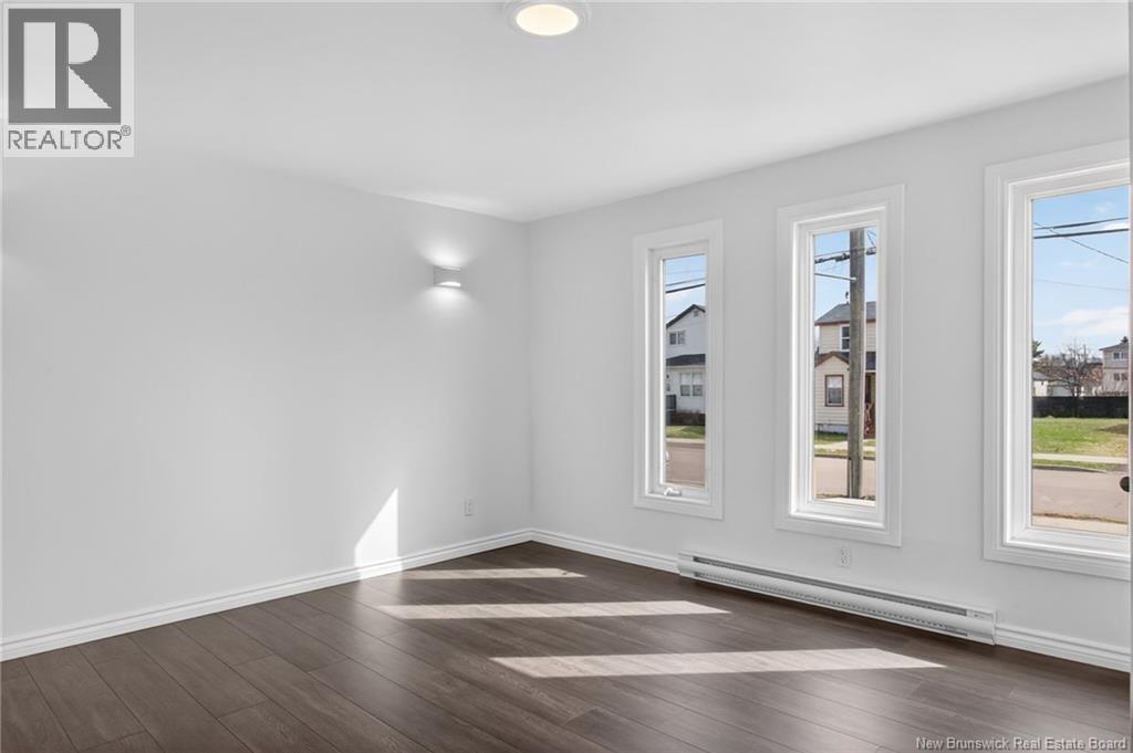 134 Waverley Street Property Photo 14