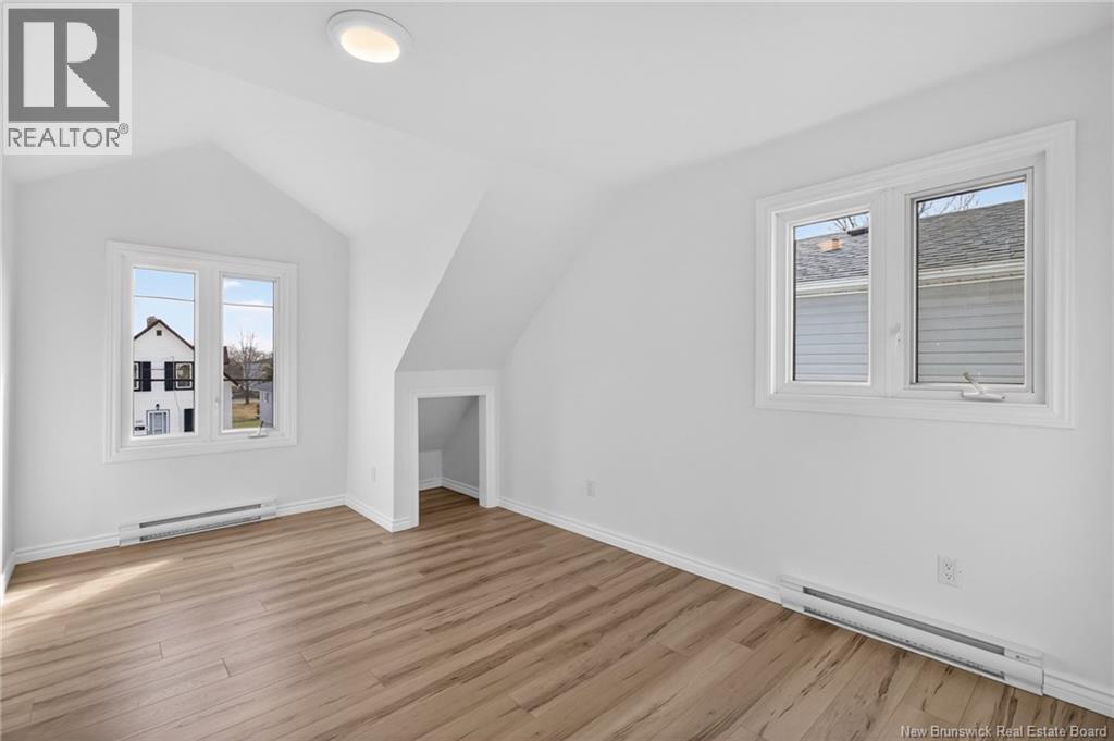 134 Waverley Street Property Photo 35