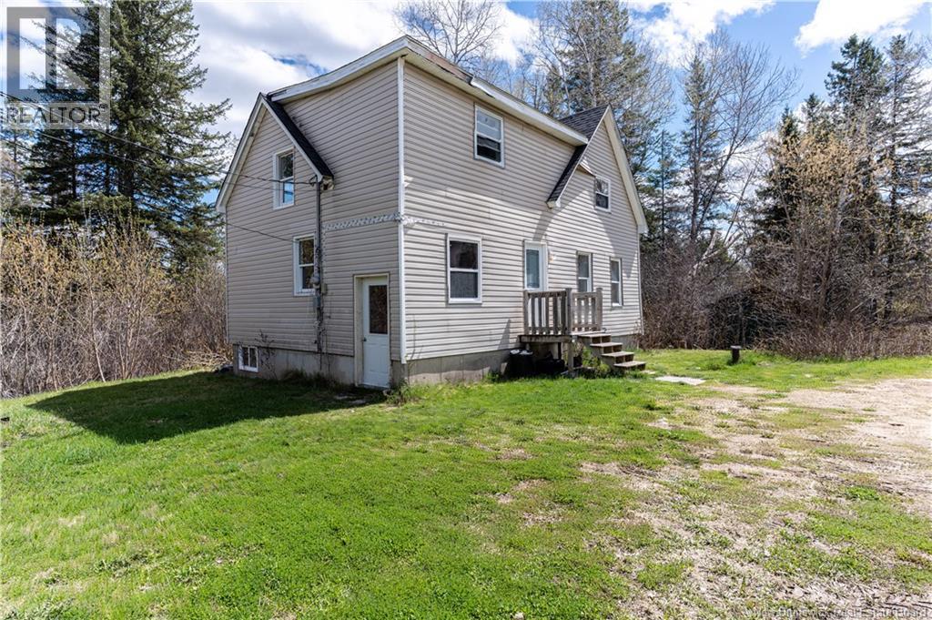 25 Station St Property Photo 2