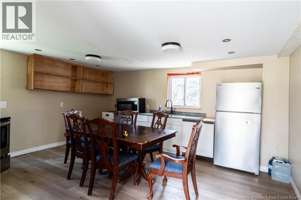 25 Station St Property Photo 6
