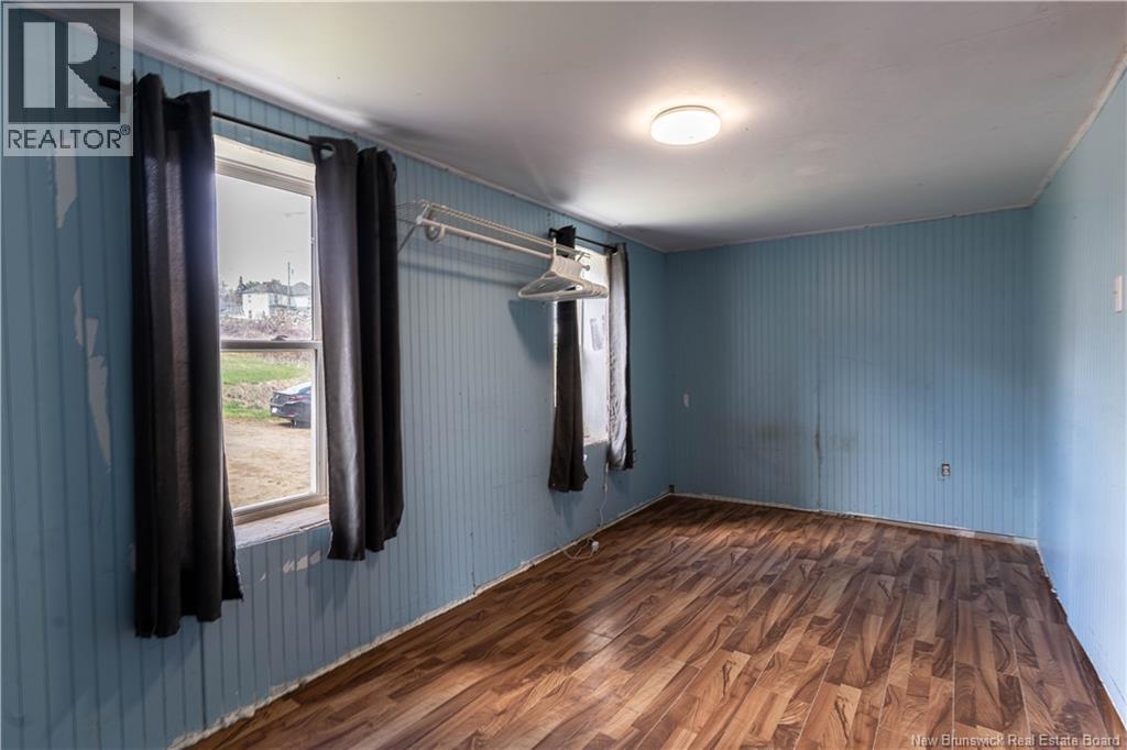25 Station St Property Photo 9