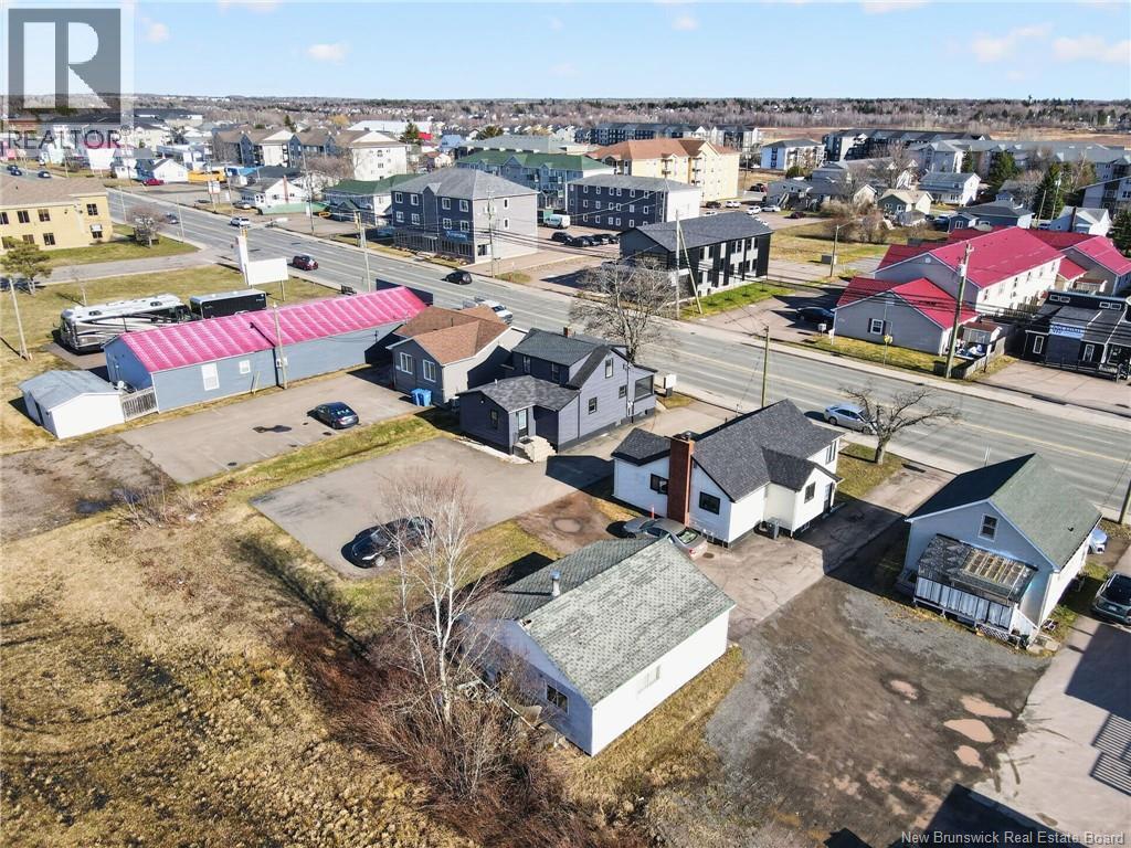 379 Champlain Street Property Photo 11