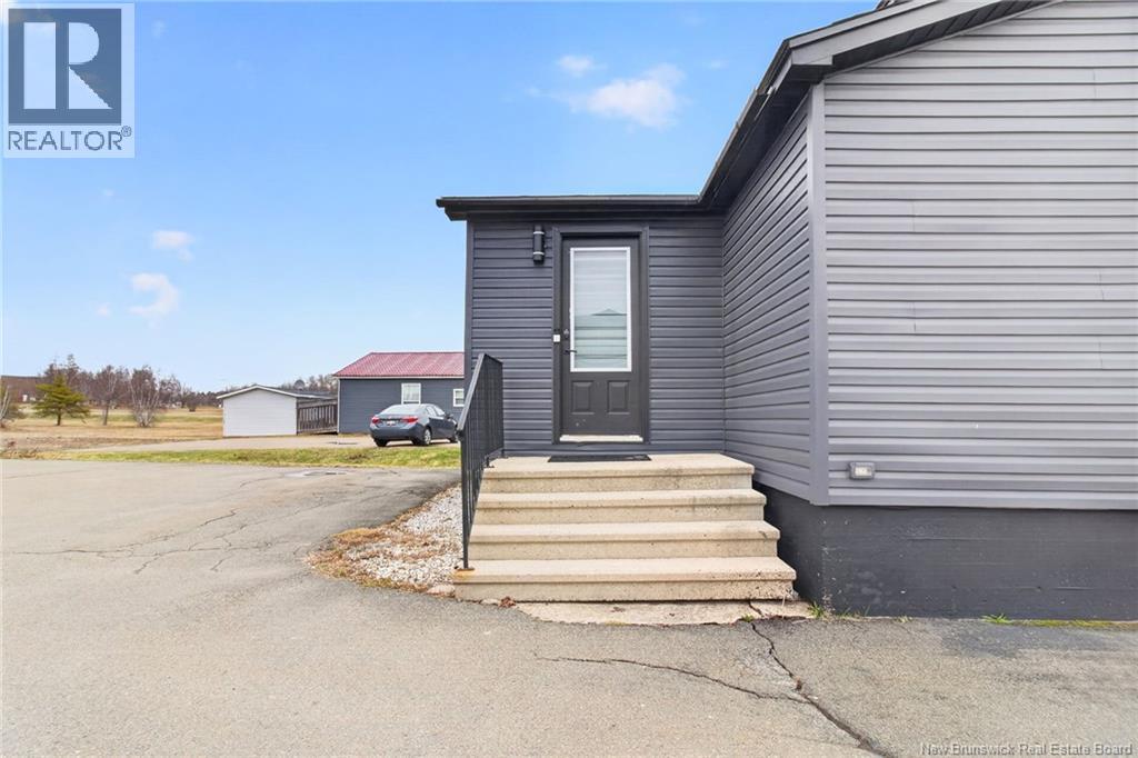 379 Champlain Street Property Photo 14