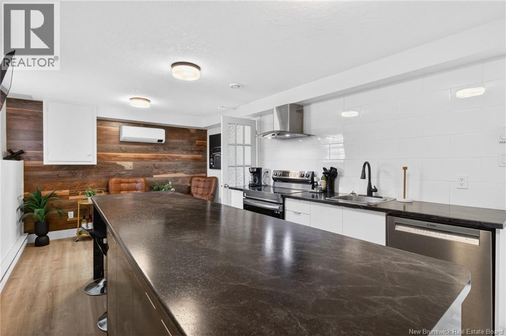 383 Champlain Street Property Photo 19