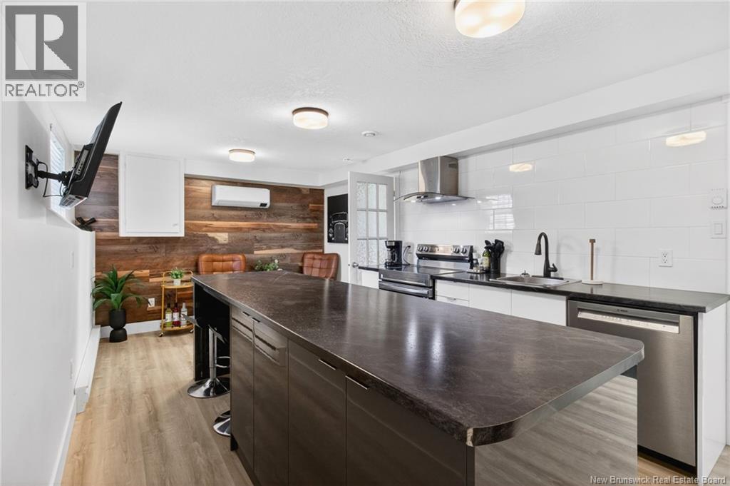 383 Champlain Street Property Photo 20