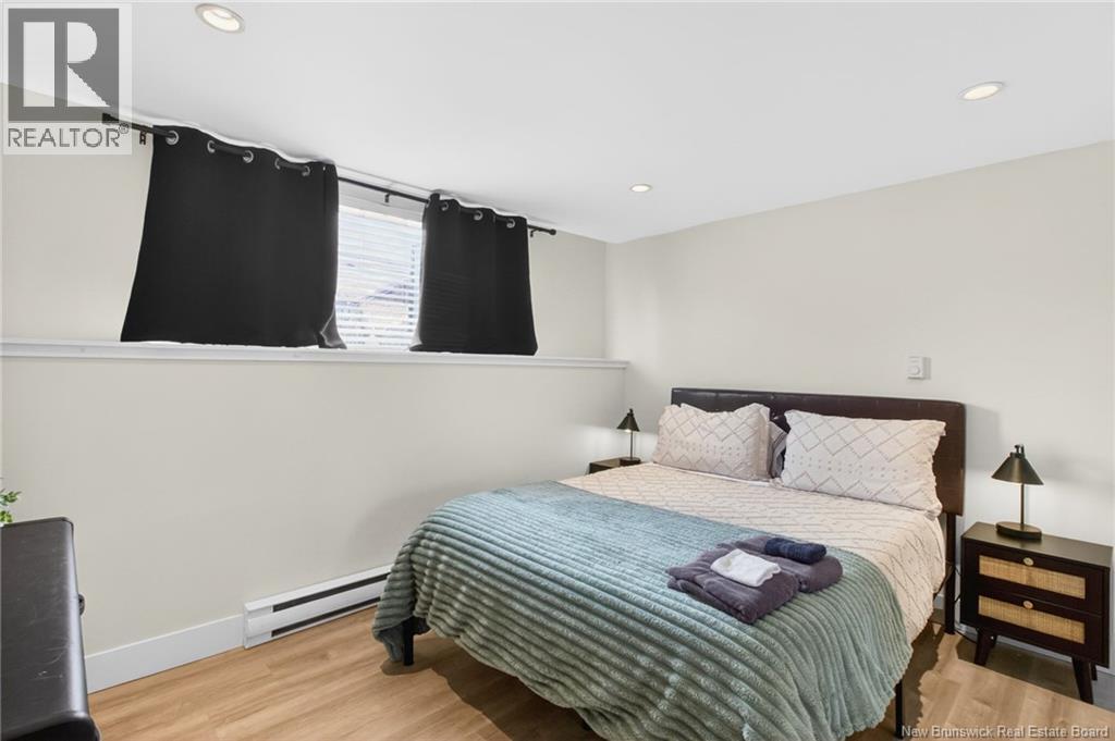 383 Champlain Street Property Photo 26