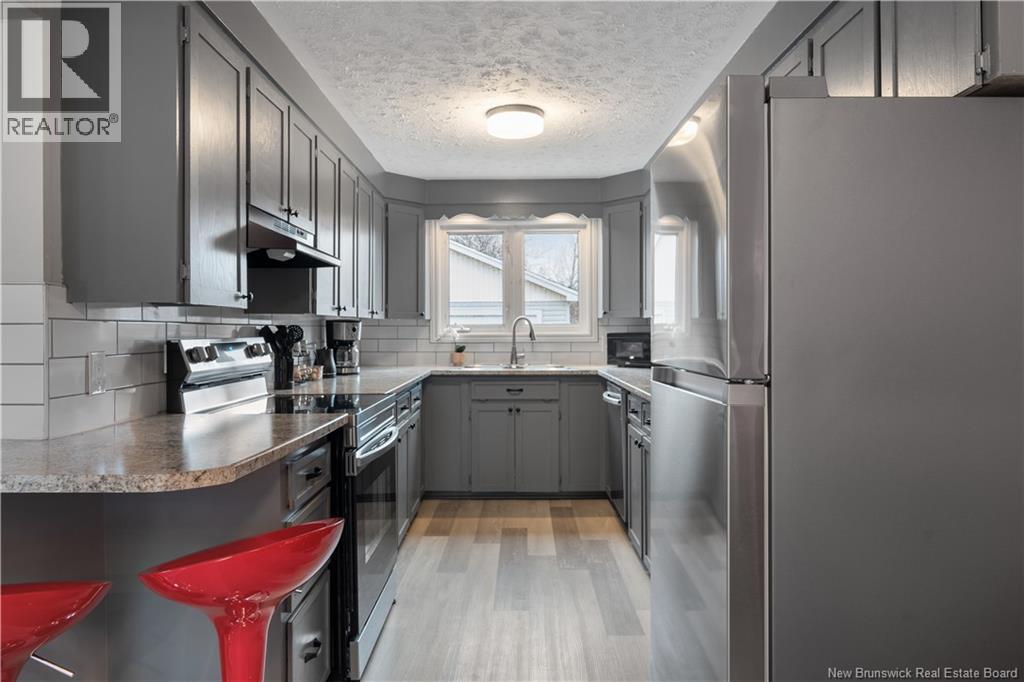 375 Champlain Street Property Photo 18