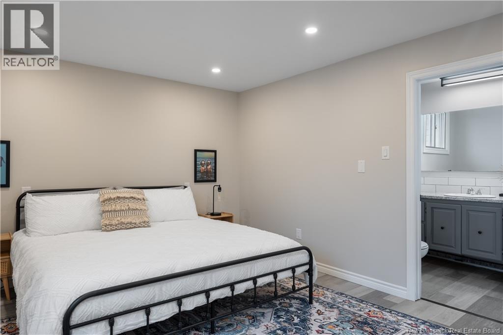 375 Champlain Street Property Photo 26
