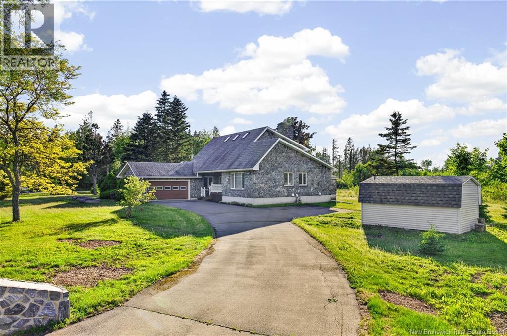 45 Les Arpents-Verts Road Property Photo 1