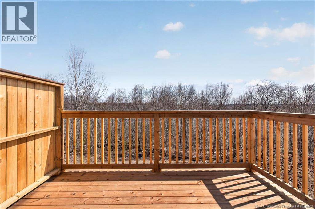 436 Lavallee Unit# 1 Property Photo 8