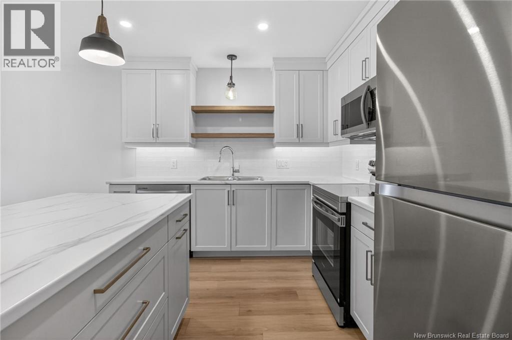 436 Lavallee Unit# 2 Property Photo 18