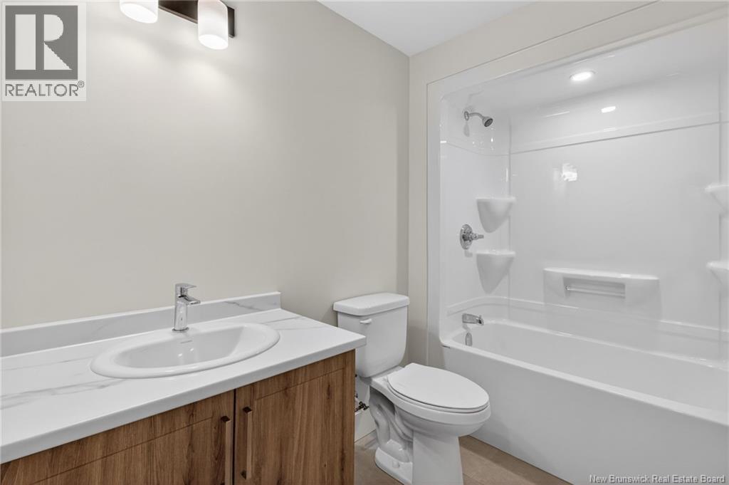 436 Lavallee Unit# 2 Property Photo 29