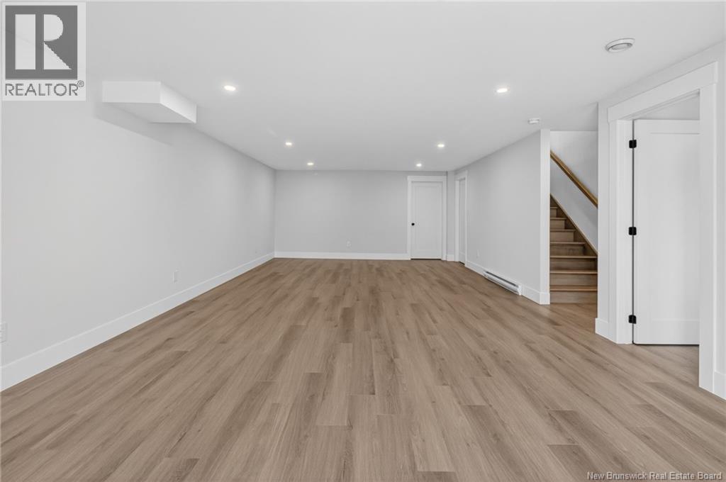 436 Lavallee Unit# 2 Property Photo 30