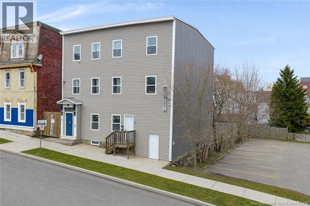 31-33 Peters Street Property Photo 2