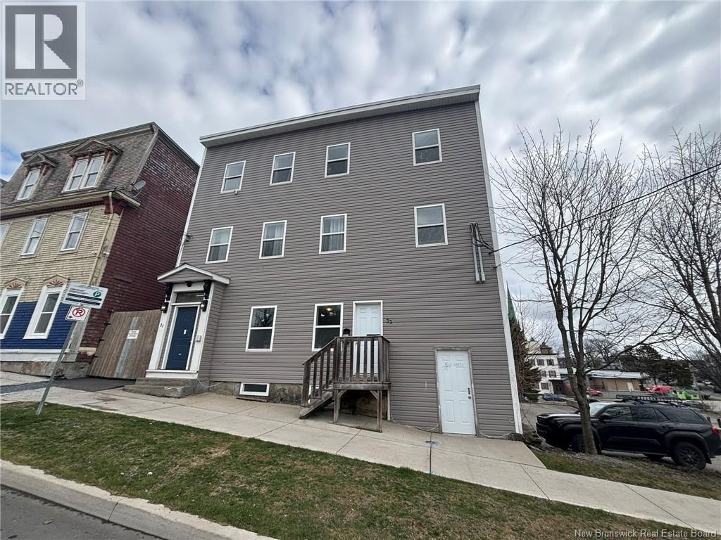 31-33 Peters Street Property Photo 4