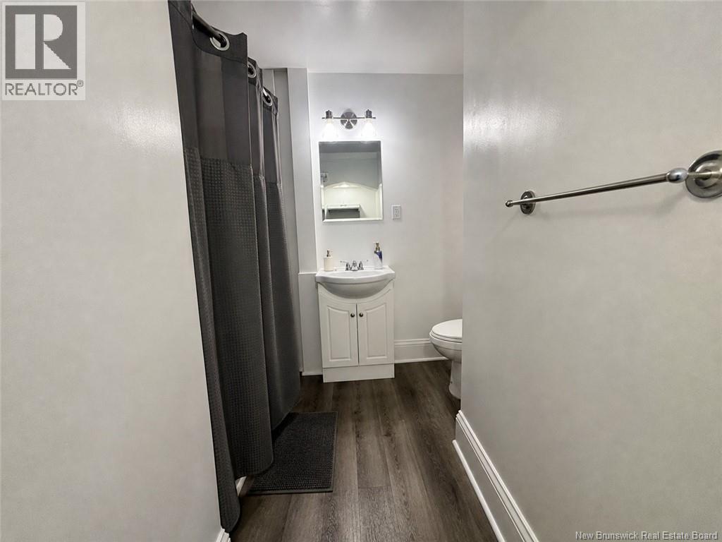 31-33 Peters Street Property Photo 14