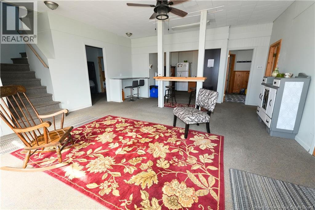 27 King Street Property Photo 4