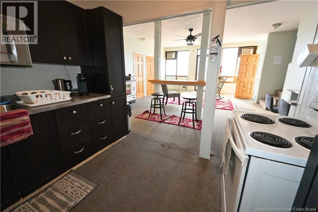 27 King Street Property Photo 8