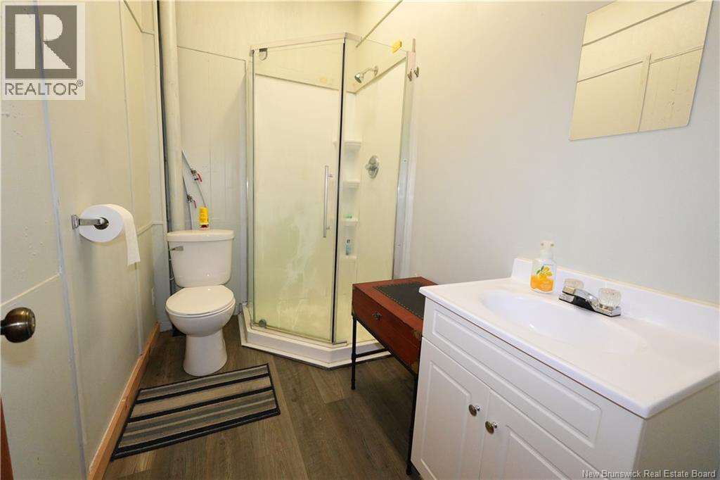 27 King Street Property Photo 13