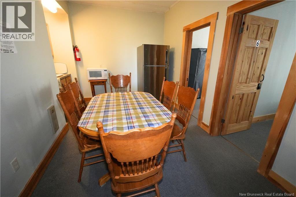 27 King Street Property Photo 25