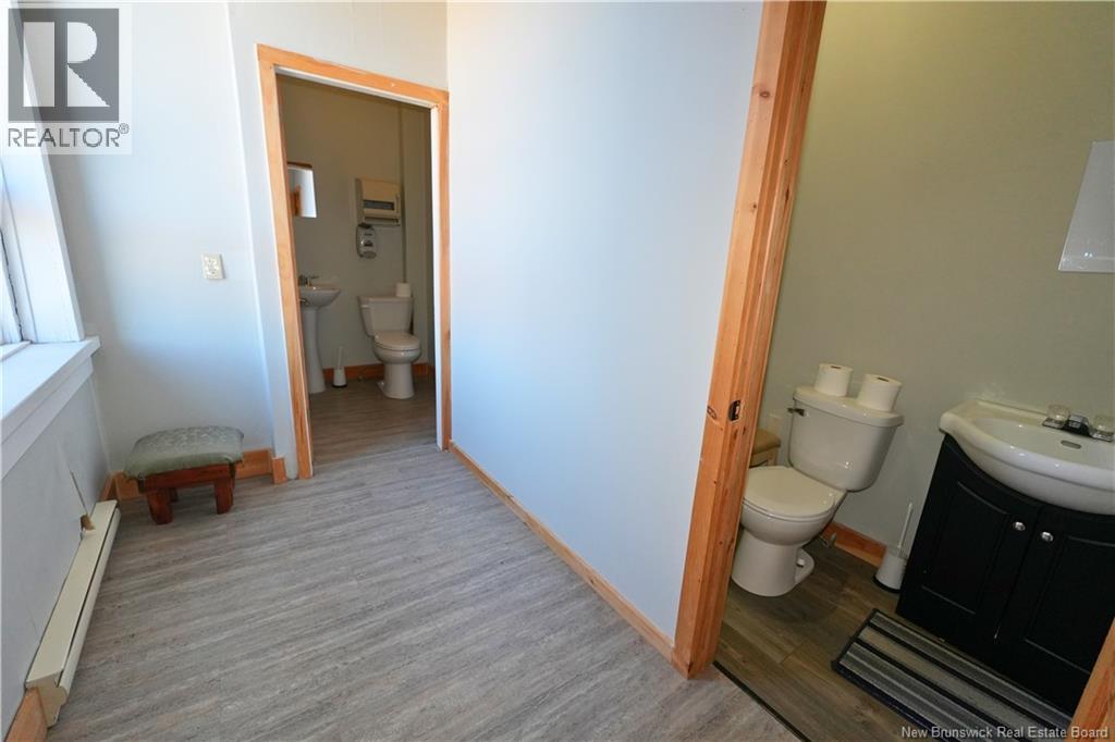 27 King Street Property Photo 28