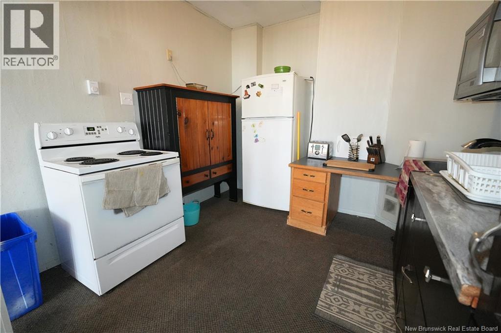 27 King Street Property Photo 6