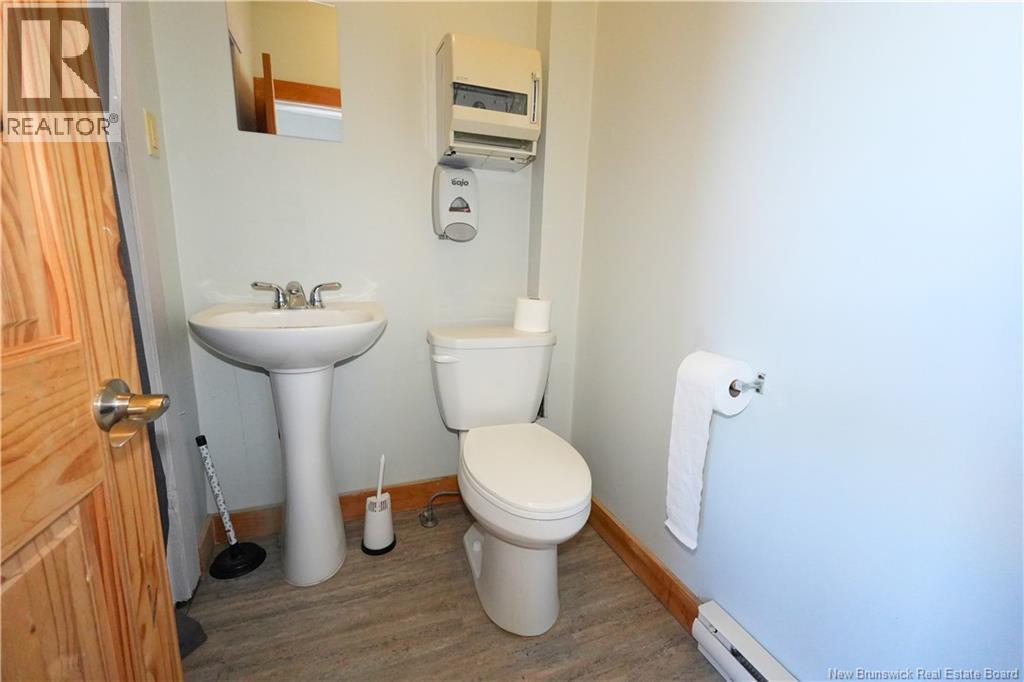 27 King Street Property Photo 28