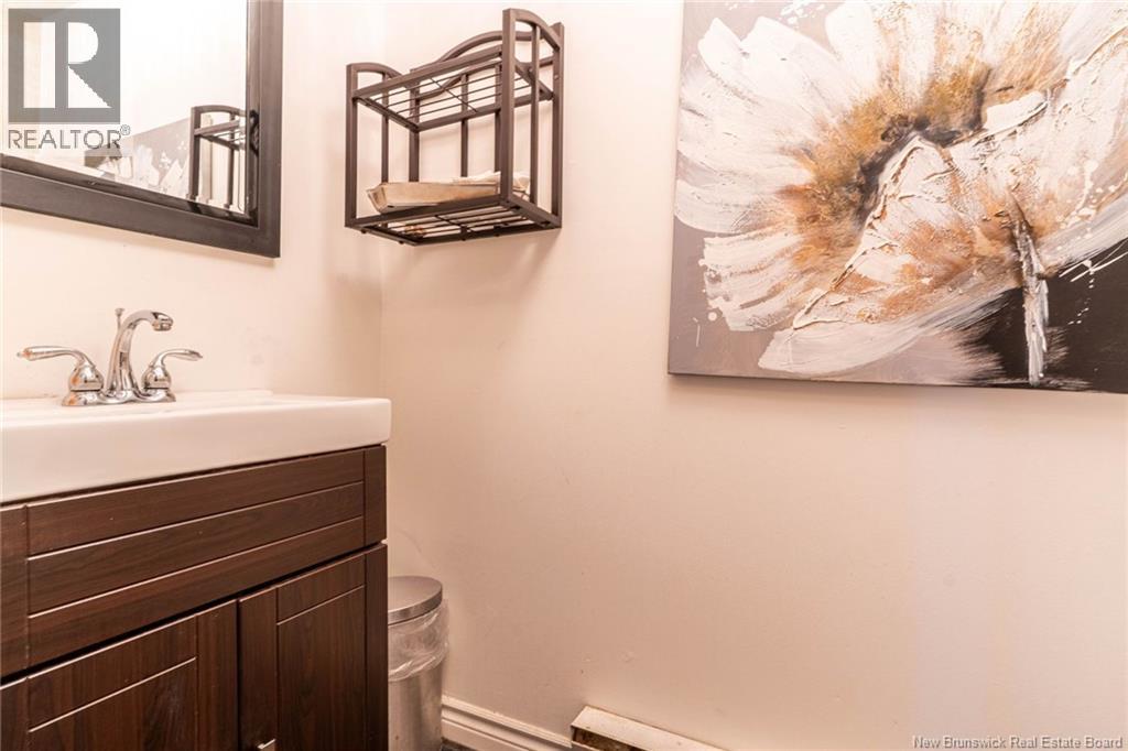 112 Duke Street Property Photo 27