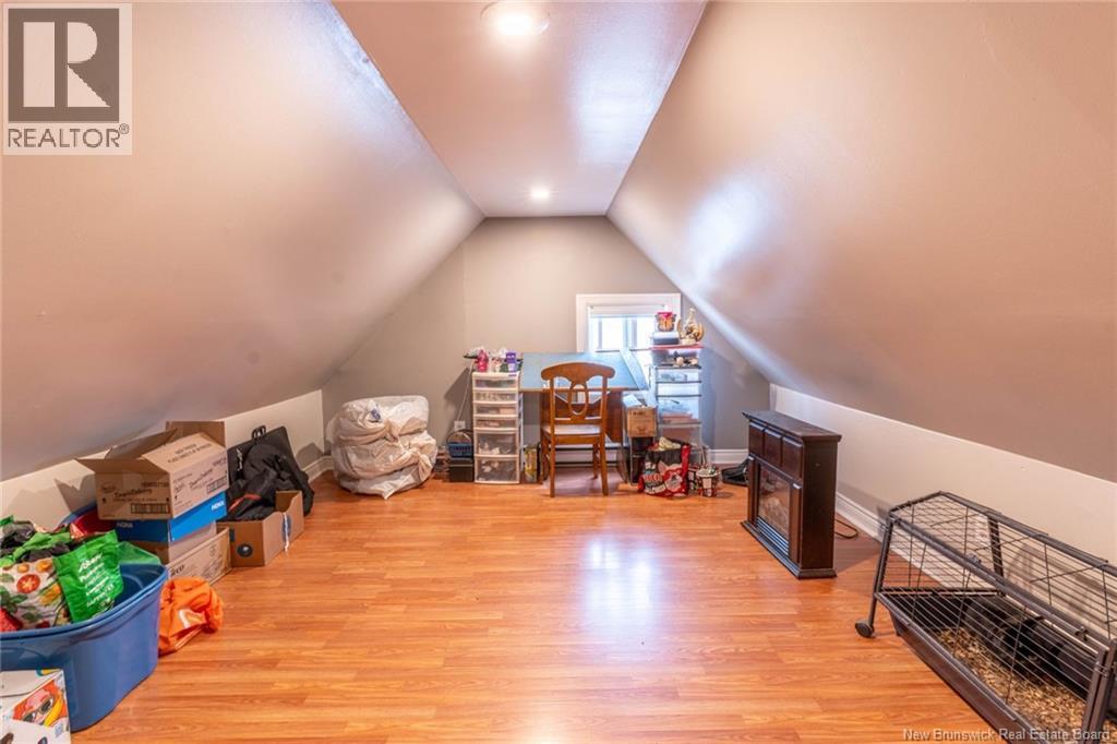 112 Duke Street Property Photo 37
