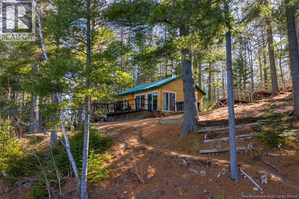 45 Gesner Lane Property Photo 1