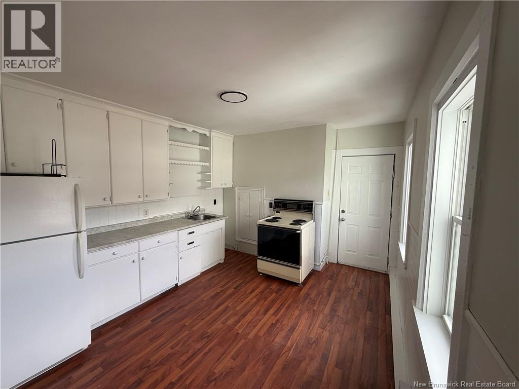 25 Meadow Street Property Photo 9